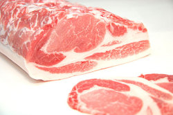 5種類のカットから選べる！　北海道産豚ロース1600ｇ