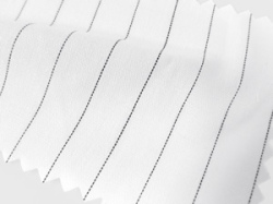 ホワイト(白）/ストライプ系/10mm間隔のピンドットストライプ/-コットン50%/ポリエステル50% - シャツ生地 - 国内縫製
