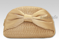 NaRaYa（ナラヤ）　プリーツサテン　リボンポーチ　ラウンド型　ゴールドベージュ a