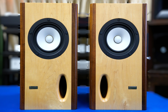 【中古・店舗試聴機】スピーカー Markaudio NC11 ペア