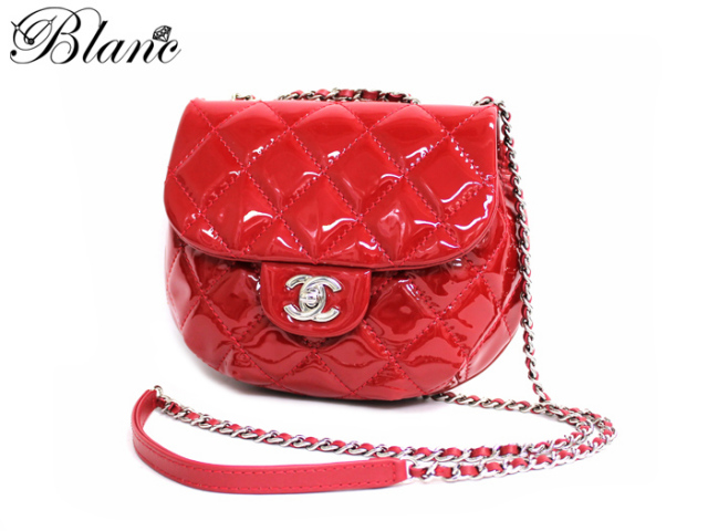 シャネル ◇ マトラッセ チェーンショルダーバッグ ◇ パテントレザー  