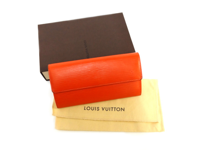 送料、代引手数料無料】 ☆【中古】 ルイ・ヴィトン ポルトフォイユ  