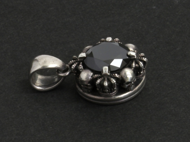 ジャスティンデイビス Future Wheel Pendan