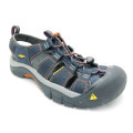 KEEN��NEWPORT-H2�������󡡥�����롡�˥塼�ݡ���H2��110230-IIRU