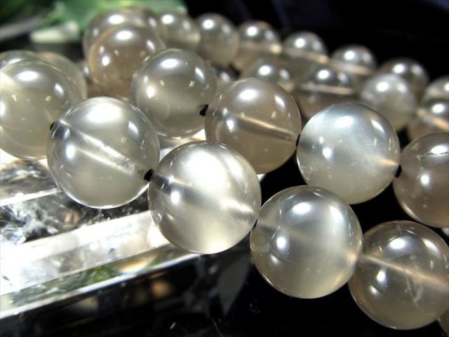 シルバームーンストーン ブレスレット 8.5mm-9mm×22珠前後 永遠の愛の象徴 6月の誕生石 インド産 パワーストーン 天然石