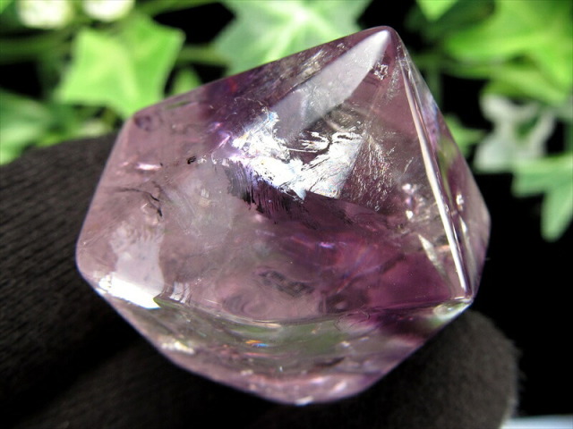 世界一美しいと言われる 奇跡の紫 バイーア州産 アメジスト ポリッシュ ポイント 置物 高さ 35mm 重さ 38.9g 虹入り ポリッシュ ファントム 紫水晶
