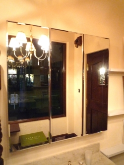 CADOGAN（カドガン）　ミラー収納　アンティークブラウン　幅:1200mm