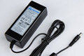 12V/3A�����å��󥰰����Ÿ�(AC:100-240V)