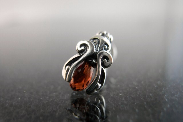 bri028Pi 蛇 ピアス 】 888個限定 オリジナル シルバーピアス