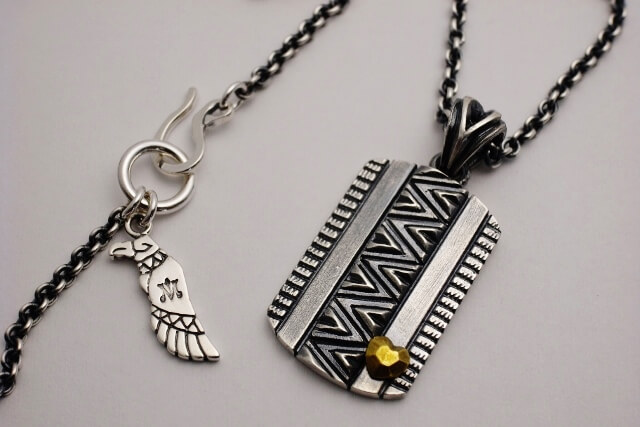 サンダーバード　トラック　ハート　ペンダント