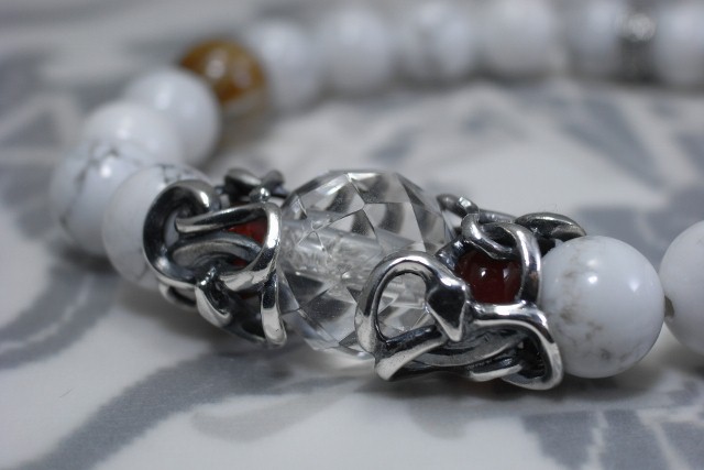 白蛇開運金運針水晶腕飾り