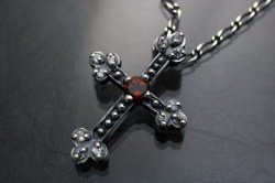 クロスペンダント