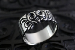 テフテフ　リング