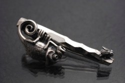 カメレオン　タイバー