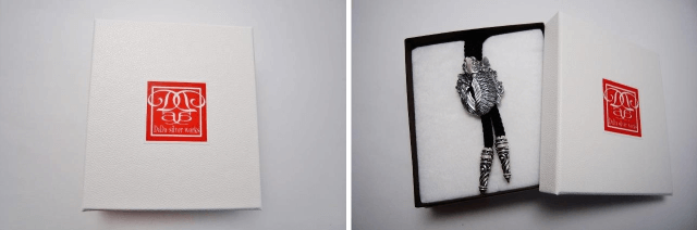 鯉のループタイ