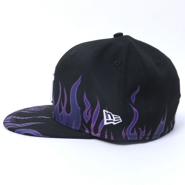 NEW ERA ニューエラ ベースボールキャップ 59FIFTY ファイアーパターン ニューヨーク・ヤンキース ブラック×ホワイト (11557558)