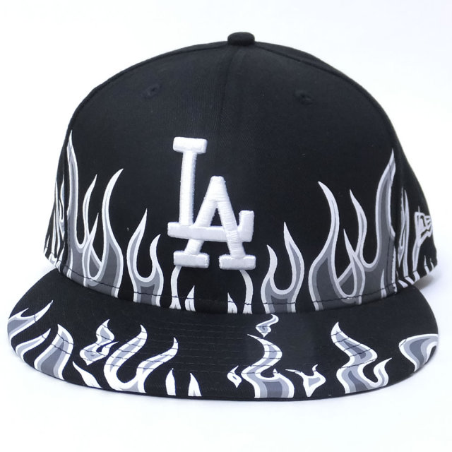 NEW ERA ニューエラ ベースボールキャップ 59FIFTY ファイアーパターン ロサンゼルス・ドジャース ブラック×ホワイト (11557601)