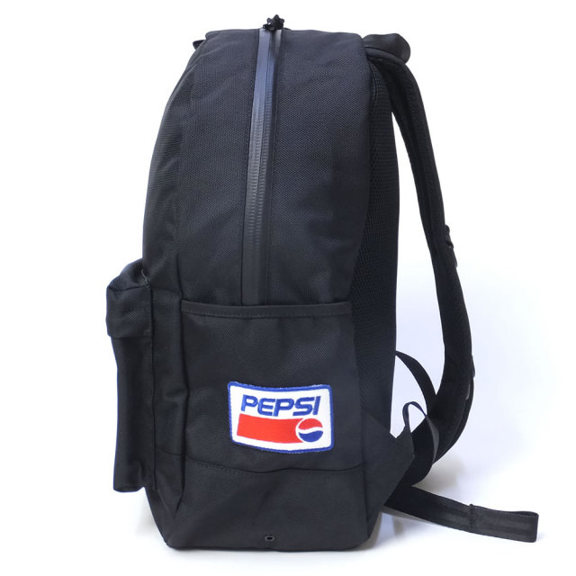 NEW ERA ニューエラ バックパック コラボ LIGHT PACK ライトパック PEPSI ペプシ ワッペン ブラック (11557914)