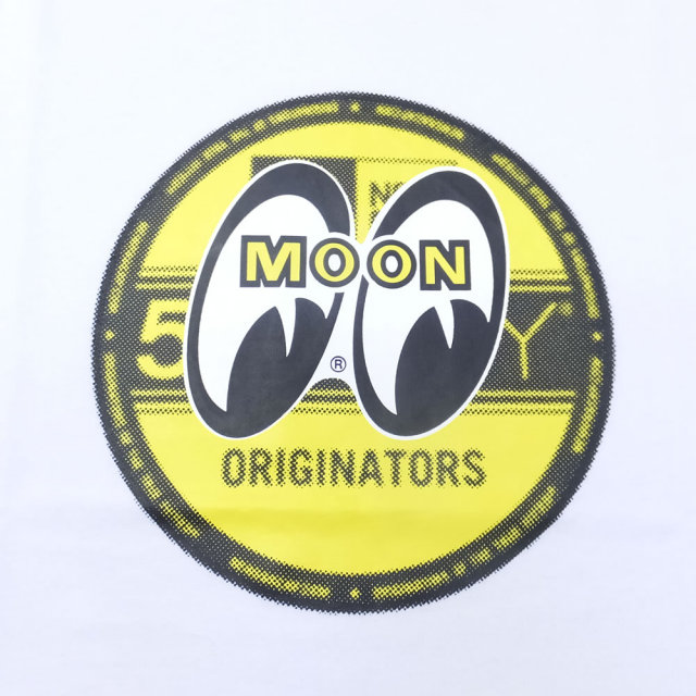 NEW ERA ニューエラ コラボ 半袖Tシャツ MOONEYES ムーンアイズ EYES SHAPE バイザーステッカー ホワイト (11557882)