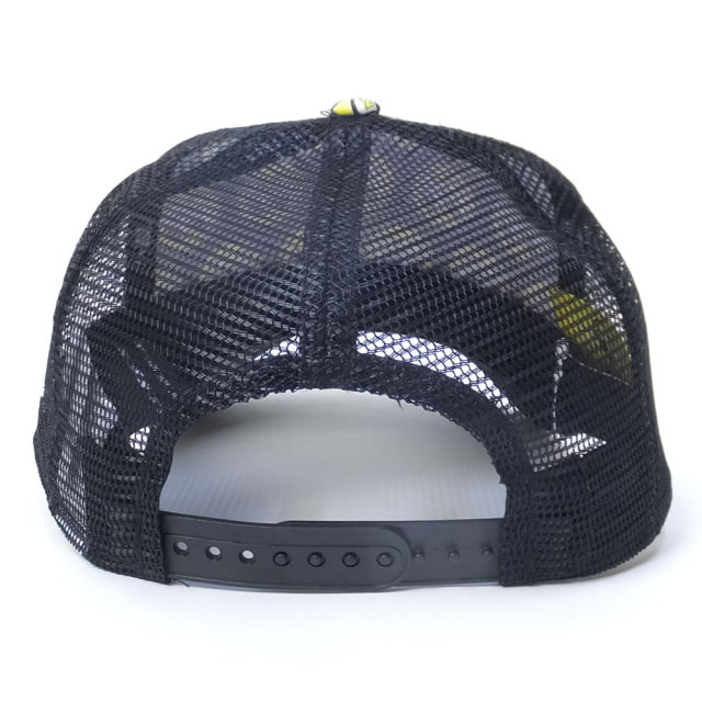 NEW ERA ニューエラ メッシュキャップ コラボ 9FORTY Aフレーム トラッカー MOONEYES EYE SHAPE ブラック×イエロー オールオーバー (11557983)