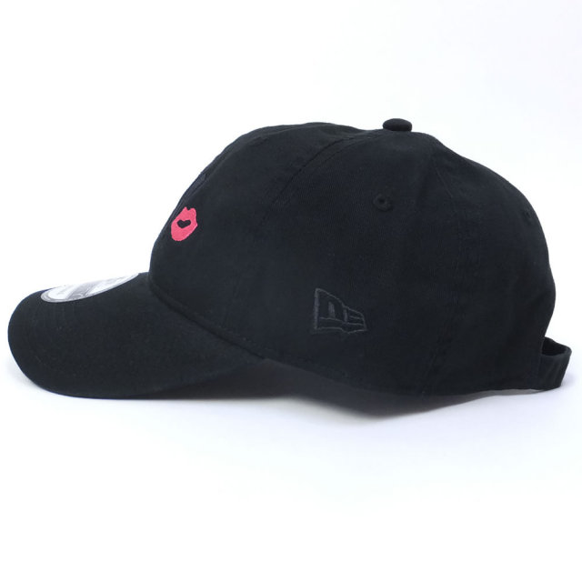 NEW ERA ニューエラ カーブキャップ 9TWENTY クロスストラップ ニューヨーク・ヤンキース リップ ブラック×ブラック ストロベリーリップ (11597974)