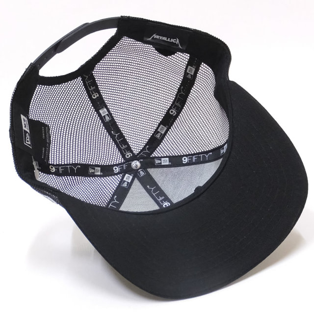 NEW ERA ニューエラ コラボ メッシュキャップ 9FIFTY Original Fit トラッカー METALLICA メタリカ ロゴ ブラック×ホワイト 11797094