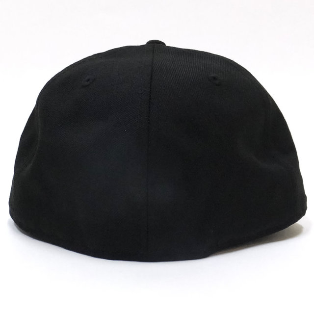 NEW ERA ニューエラ フラットバイザーキャップ 59FIFTY Rクラウン ブラック×ホワイト/ゴールド JAMAICA (11785657)