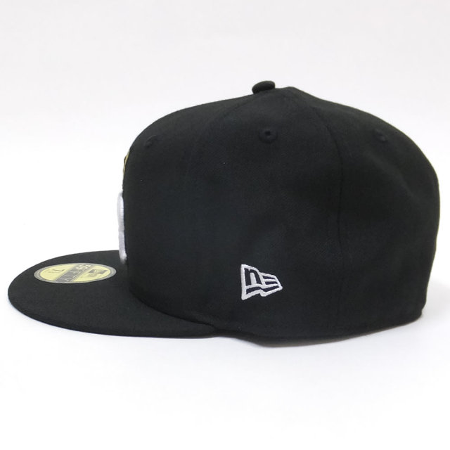 NEW ERA ニューエラ フラットバイザーキャップ 59FIFTY Rクラウン ブラック×ホワイト/ゴールド JAMAICA (11785657)