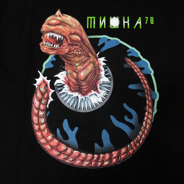MISHKA ミシカ 長袖Tシャツ LAMOUR CHESTBURST KEEP WATCH L/S FM181301LS