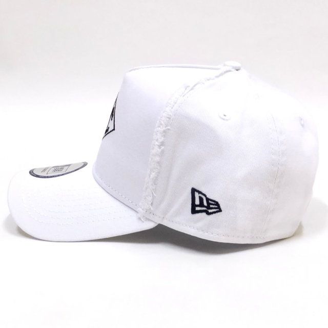 NEW ERA ニューエラ カーブバイザーキャップ 9FORTY Aフレーム ダイヤモンドNYC ホワイト×ブラック 11876730