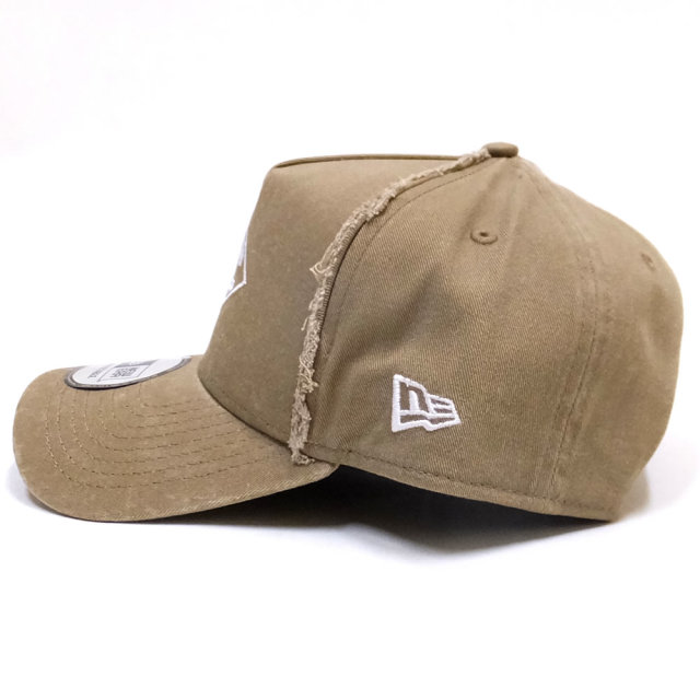 NEW ERA ニューエラ カーブバイザーキャップ 9FORTY Aフレーム ダイヤモンドNYC カーキ×ホワイト 11876732