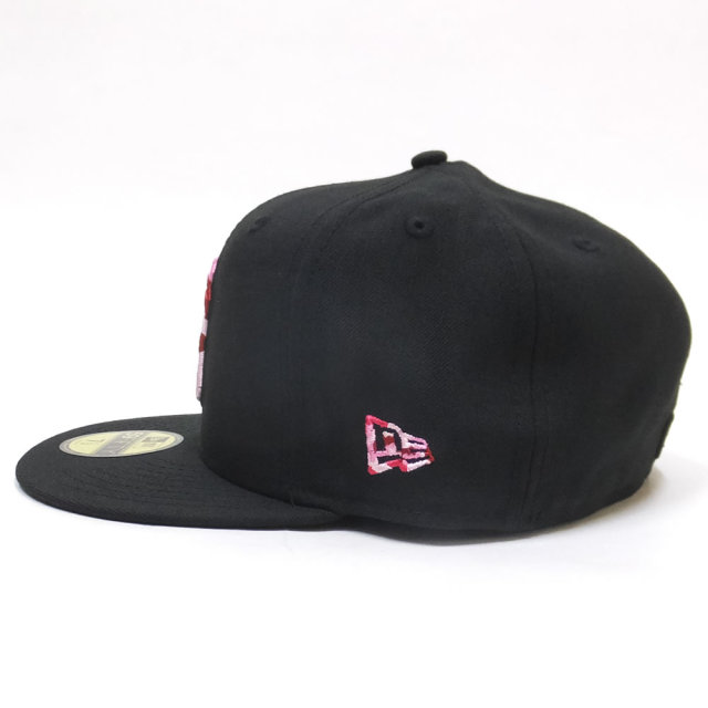 NEW ERA ニューエラ フラットバイザーキャップ 59FIFTY ニューヨーク・ヤンキース ブラック×ピンクカモフラロゴ 11876746