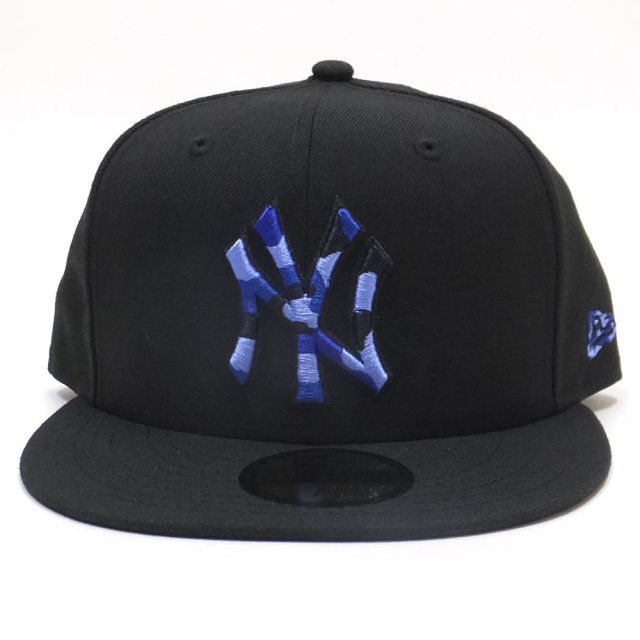 NEW ERA ニューエラ フラットバイザーキャップ 59FIFTY ニューヨーク・ヤンキース ブラック×ネイビーカモフラロゴ 11876747