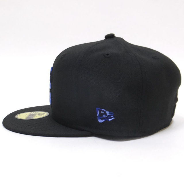 NEW ERA ニューエラ フラットバイザーキャップ 59FIFTY ニューヨーク・ヤンキース ブラック×ネイビーカモフラロゴ 11876747