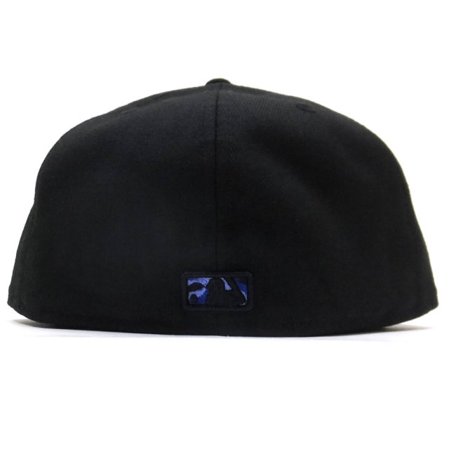 NEW ERA ニューエラ フラットバイザーキャップ 59FIFTY ニューヨーク・ヤンキース ブラック×ネイビーカモフラロゴ 11876747