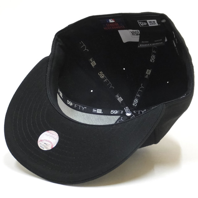 NEW ERA ニューエラ フラットバイザーキャップ 59FIFTY ニューヨーク・ヤンキース ブラック×ネオンカラーカモフラロゴ 11876748