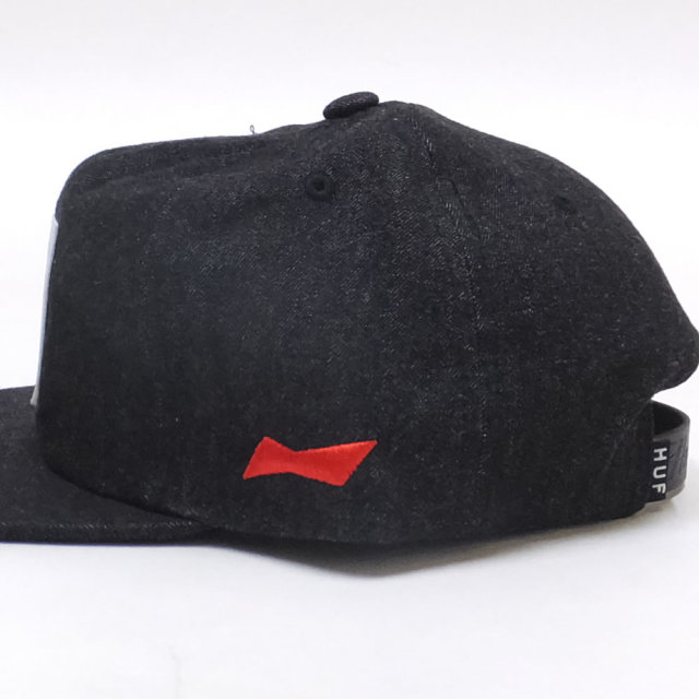 HUF ハフ フラットバイザーキャップ BUDWEISER 6 PANEL HAT HT00368