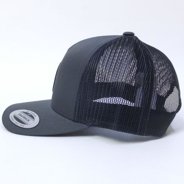 NIXON ニクソン メッシュキャップ ICONED TRUCKER HAT CHARCOAL/BLACK (C1862670)
