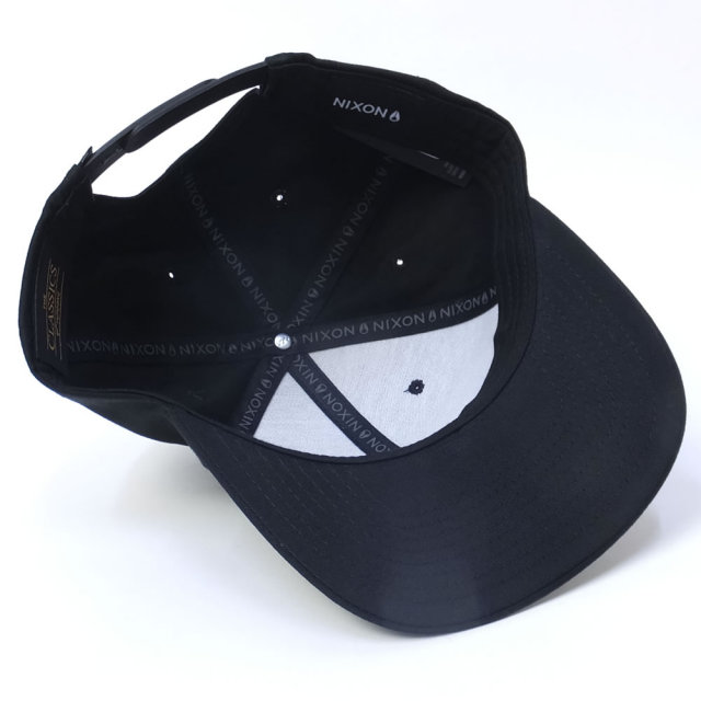 NIXON ニクソン スナップバックキャップ WINGS SNAPBACK HAT ALL-BLACK (C2876001)