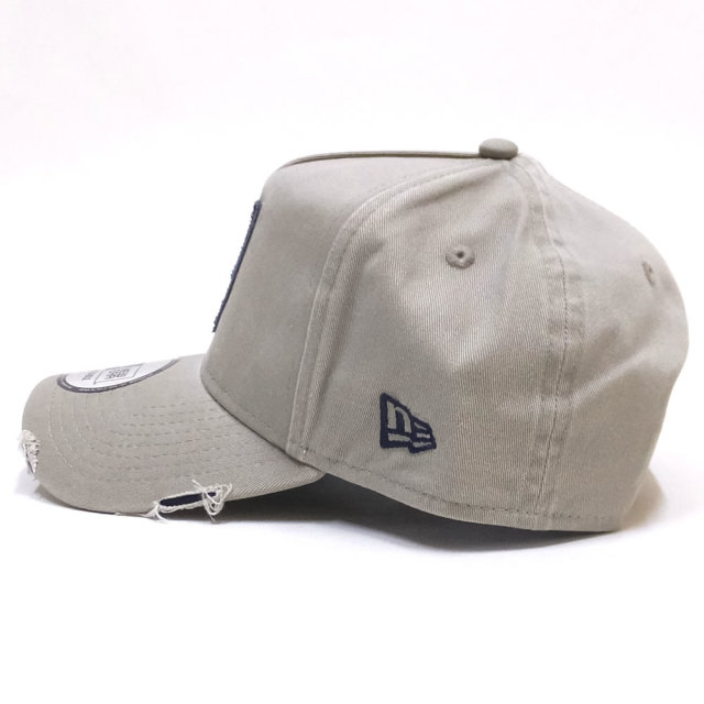 NEW ERA ニューエラ カーブバイザーキャップ 9FORTY A-Frame ダメージド N ペブル×ネイビー 11899224