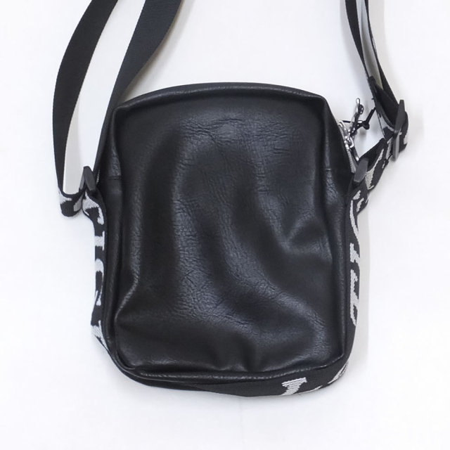 LE TIGRE ルティグレ ボディバッグ CROSS BODY BAG LT-62
