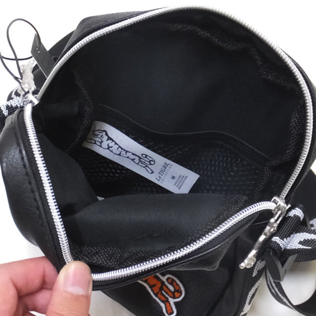 LE TIGRE ルティグレ ボディバッグ CROSS BODY BAG LT-62