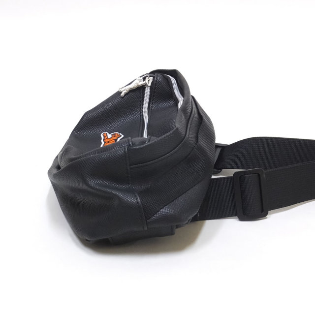 LE TIGRE ルティグレ ウエストバッグ LOGO WAIST BAG LT-63