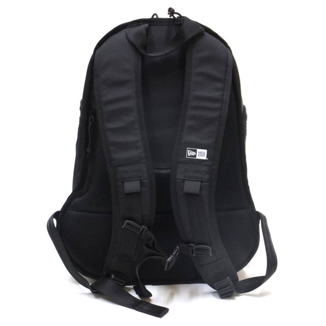 NEW ERA ニューエラ バックパック スポーツパック プリントロゴ ブラック × ホワイト 11901480
