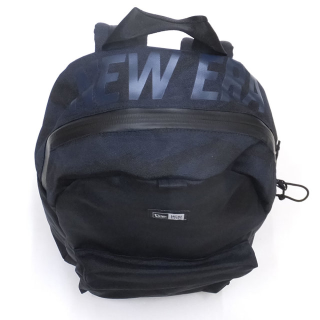 NEW ERA ニューエラ バックパック ライトパック プリントロゴ タイガーストライプカモネイビー × ネイビー 11901498