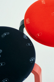 MINA　Stool-E