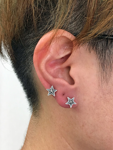 【直輸入純正品】コディー・サンダーソン作 05-0019 スター・ピアス(S) 2個セット