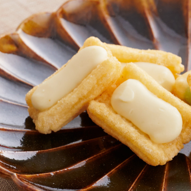 【国産もち米使用】CAMEMBERT TART(カマンベールタルト) カマンベールタルト画像