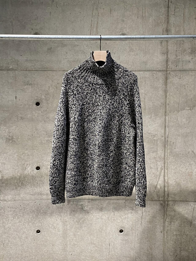hand_knit_turtle_neck