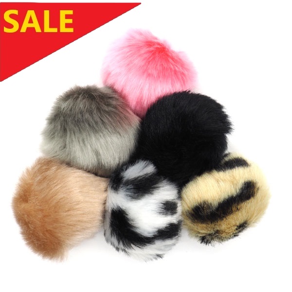 セール価格 60%OFF　チャーム　ぽんぽん Mサイズ フェイクファー エコファー ecoファー ヘッド部分サイズ